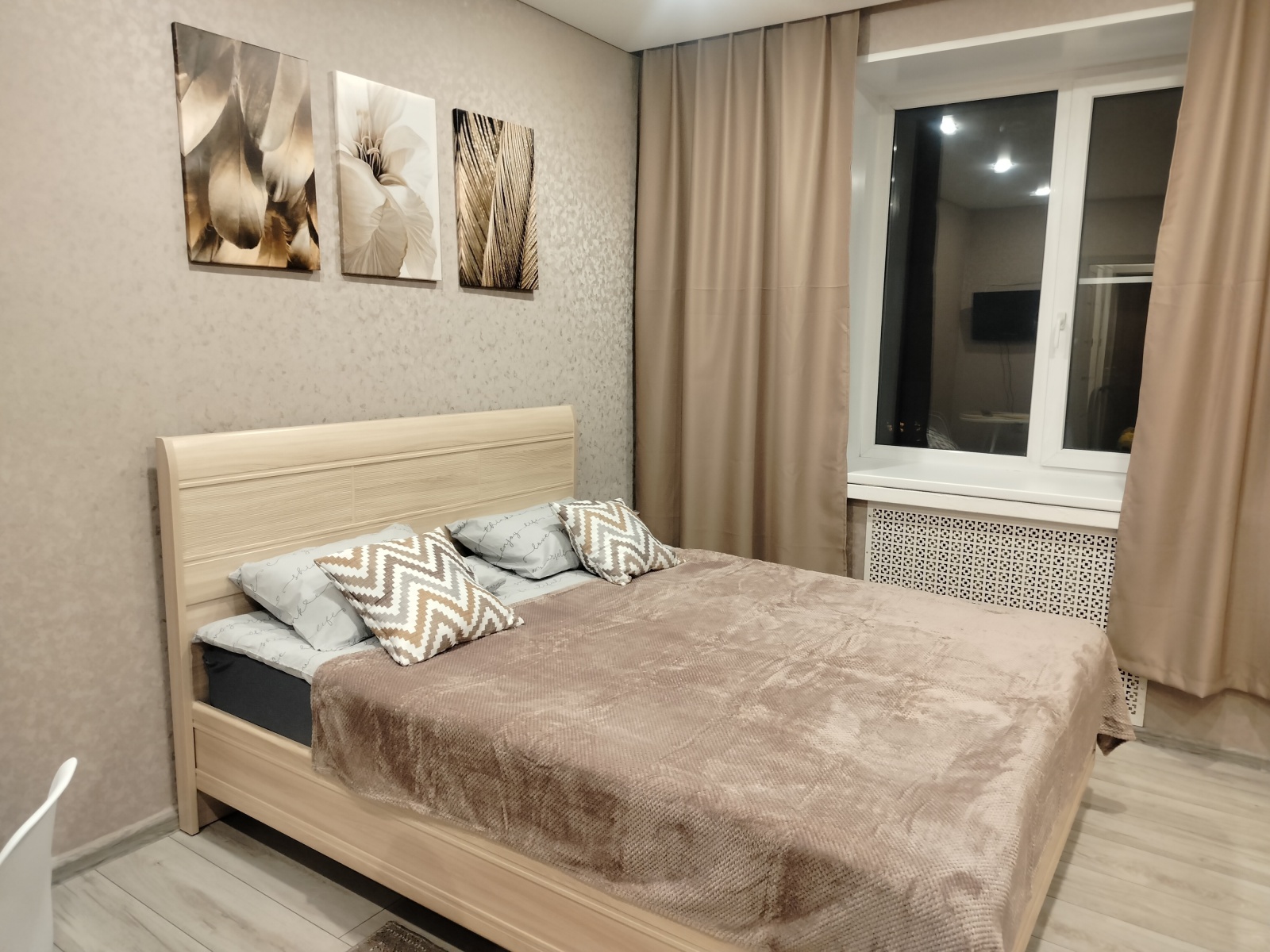 Шикарные апартаменты в "L&R room".